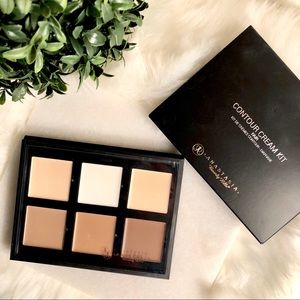 NIB Fair Anastasia Beverly Hills Contour Cream Kit